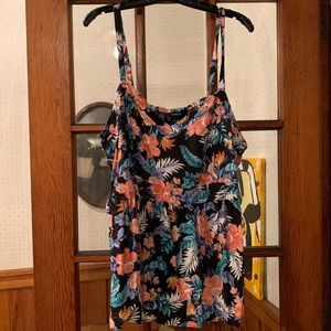 Torrid Size 3 Floral Top Great Condition!